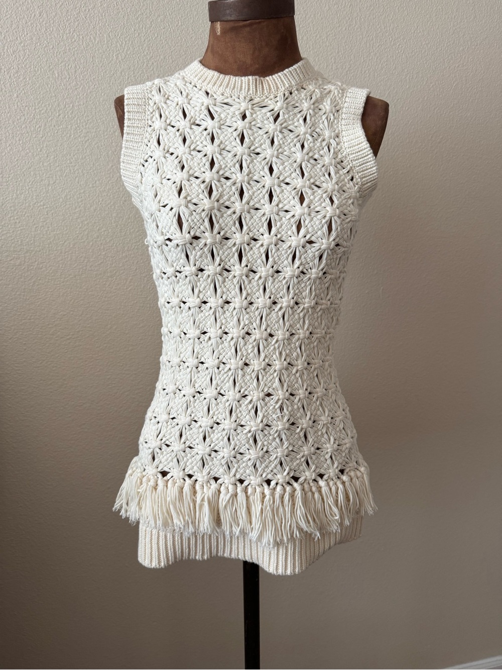 Theory Crochet Fringe Sleeveless Tank Top - White - Picture 2 of 7